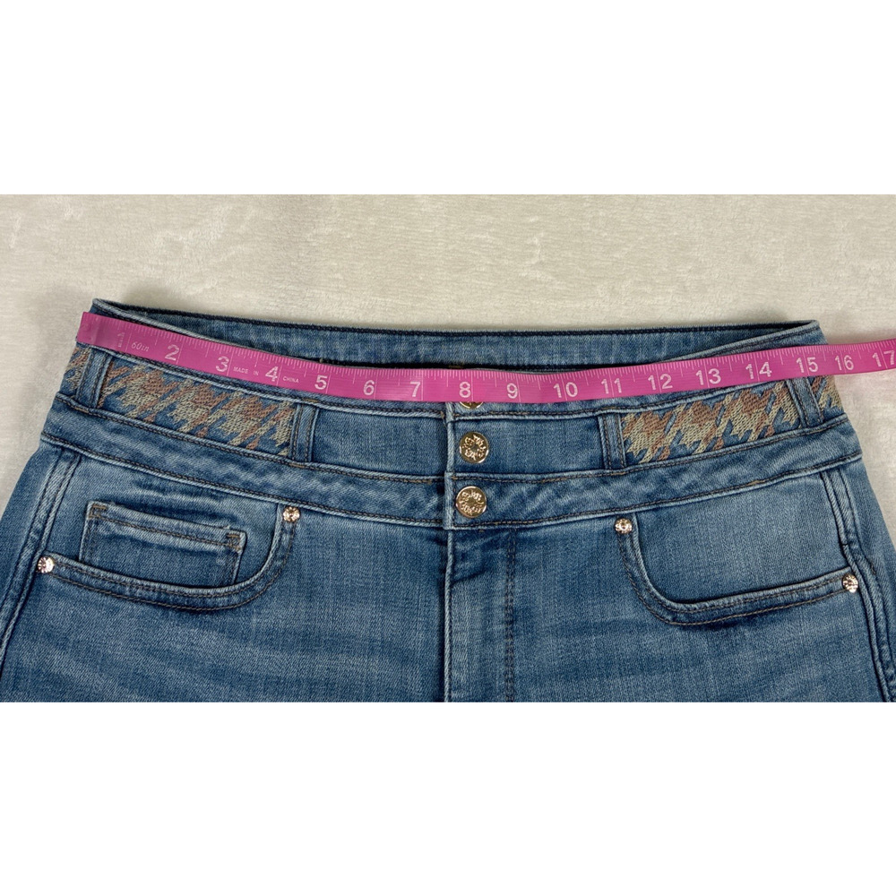 White House Black Market Extra High Rise Skinny Flare Embroidered Jean Size 8S - Picture 3 of 15
